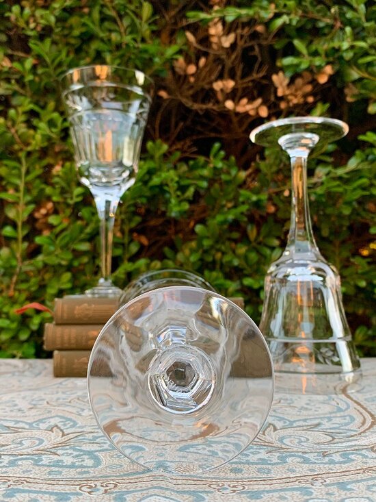 Gorham thumb print etch leaf cut crystal wine glasses - Picture 5 of 10